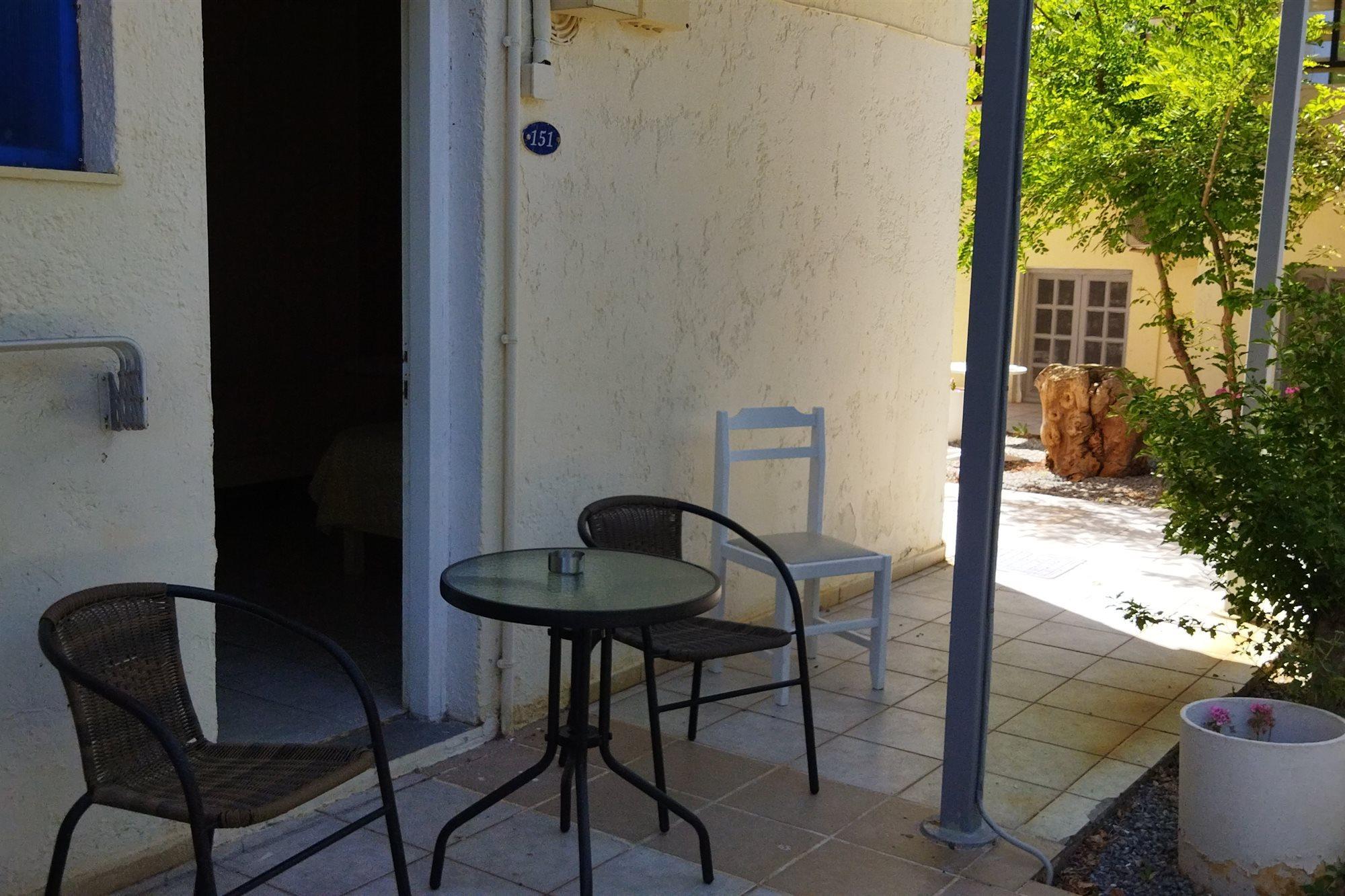 Cleo Rooms 250M From The Beach Malia Exterior foto