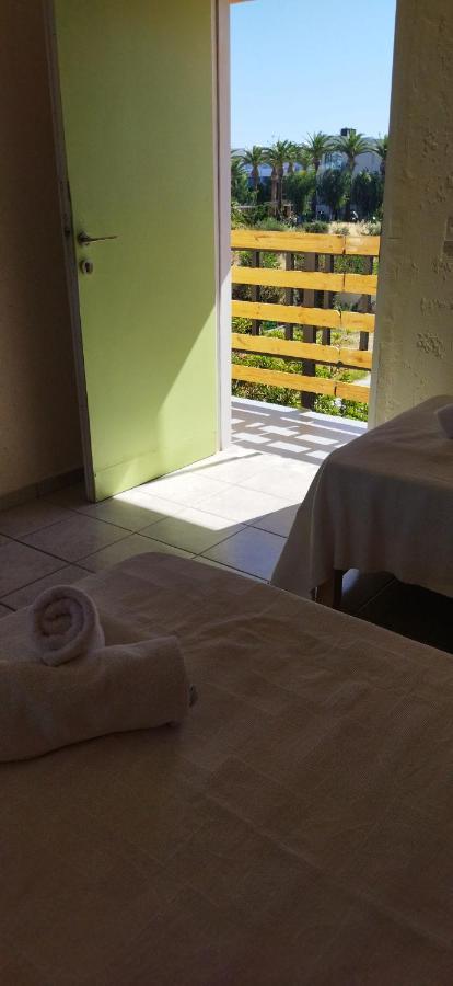 Cleo Rooms 250M From The Beach Malia Exterior foto